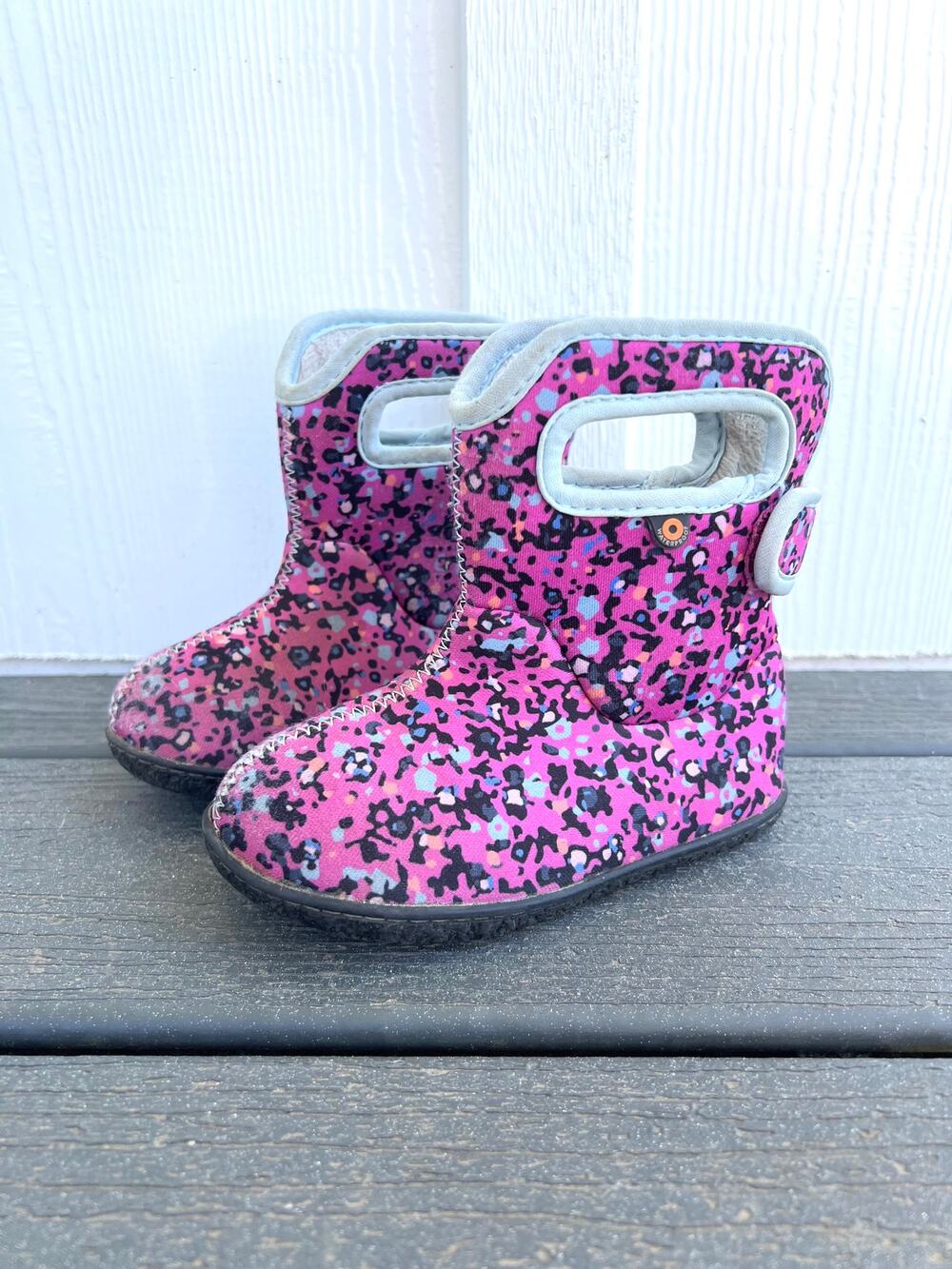 BOGS insulated Boots Pink Cheetah Print Girls Size 8